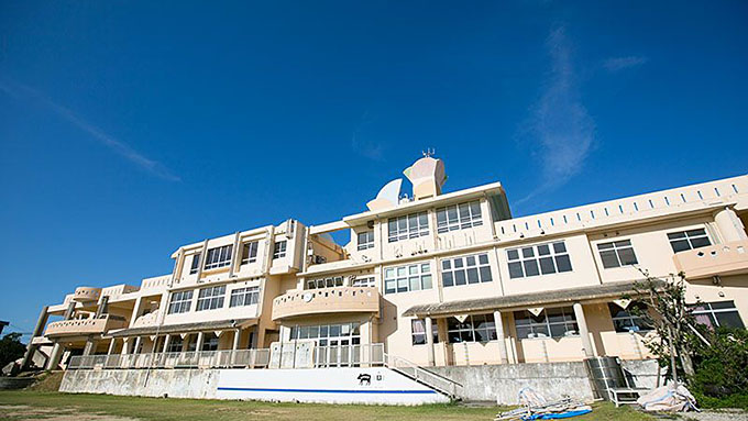 未来すぎるvr入学式 4 6 カドカワ N高 がgear Vrで沖縄本校を中継 Panora